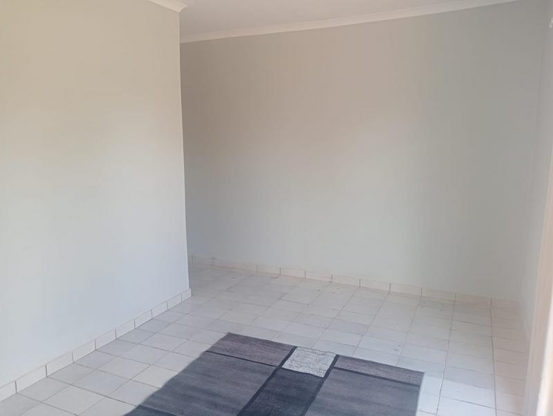 To Let 4 Bedroom Property for Rent in Kameeldrift West Gauteng