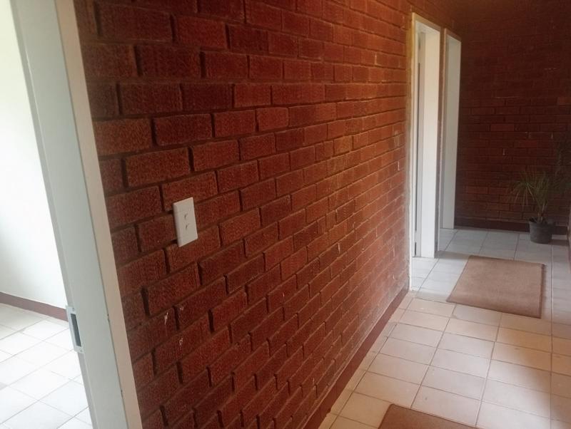 To Let 4 Bedroom Property for Rent in Kameeldrift West Gauteng