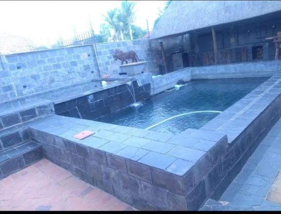 4 Bedroom Property for Sale in Kenleaf Gauteng