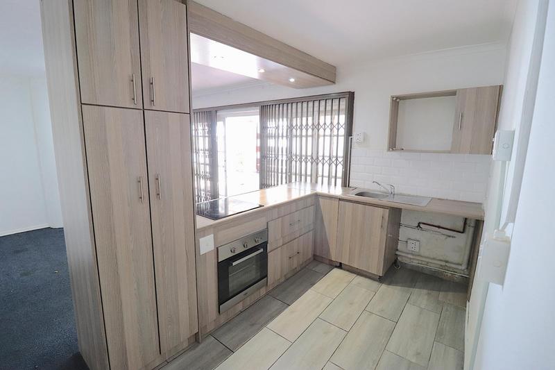 To Let 1 Bedroom Property for Rent in Petervale Gauteng