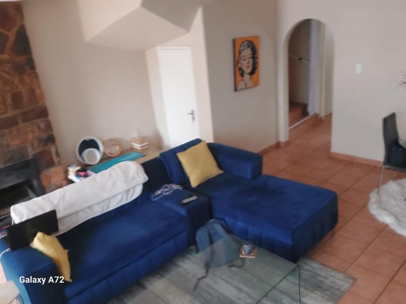 2 Bedroom Property for Sale in Windsor Gauteng