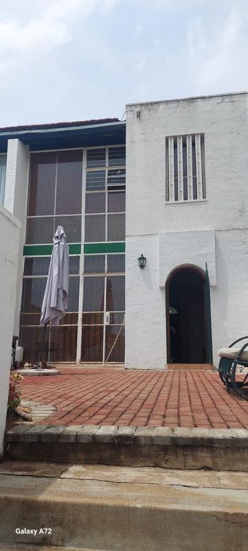 2 Bedroom Property for Sale in Windsor Gauteng