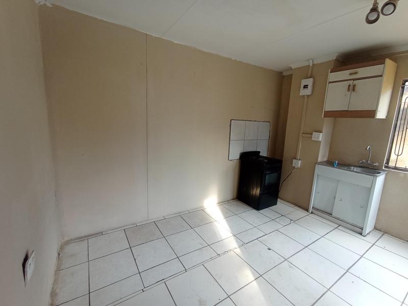 To Let 1 Bedroom Property for Rent in Cosmo City Gauteng