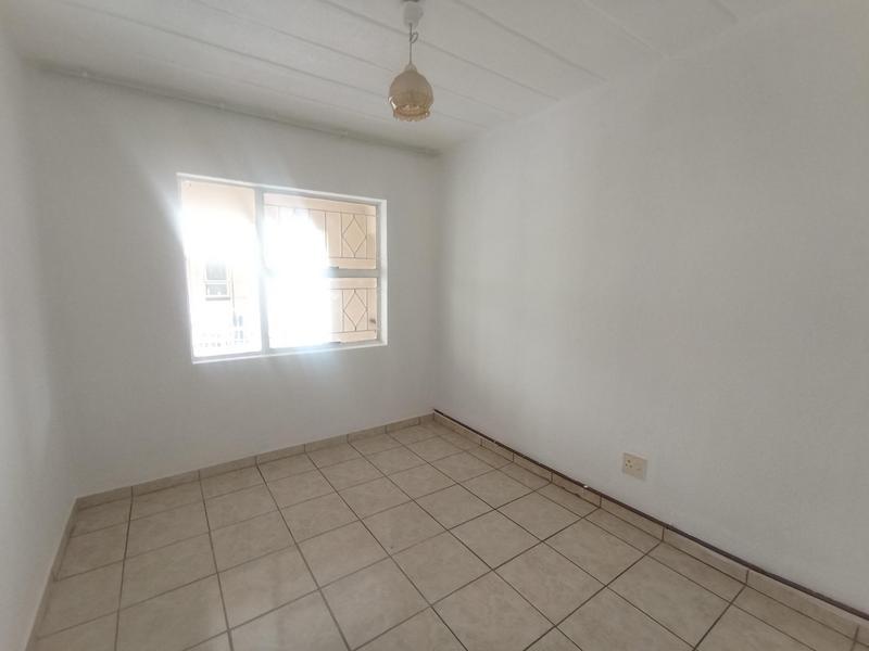 2 Bedroom Property for Sale in Florida Gauteng