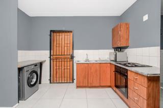 2 Bedroom Property for Sale in Honeypark Gauteng
