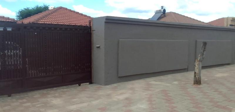 To Let 2 Bedroom Property for Rent in Goudrand Gauteng