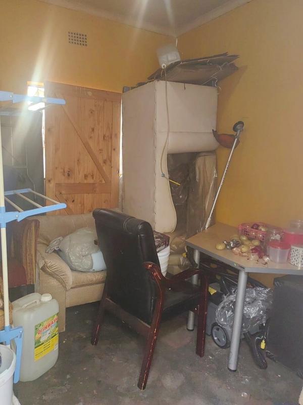 2 Bedroom Property for Sale in Chiawelo Gauteng