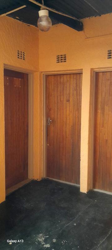 2 Bedroom Property for Sale in Pimville Gauteng