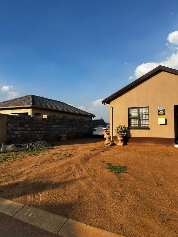 3 Bedroom Property for Sale in Windmill Park Gauteng