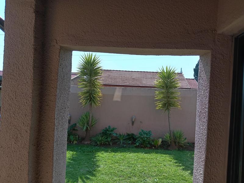 3 Bedroom Property for Sale in Dobsonville Ext 3 Gauteng