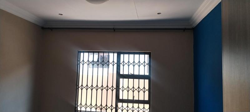 To Let 3 Bedroom Property for Rent in Wildtuinpark Gauteng