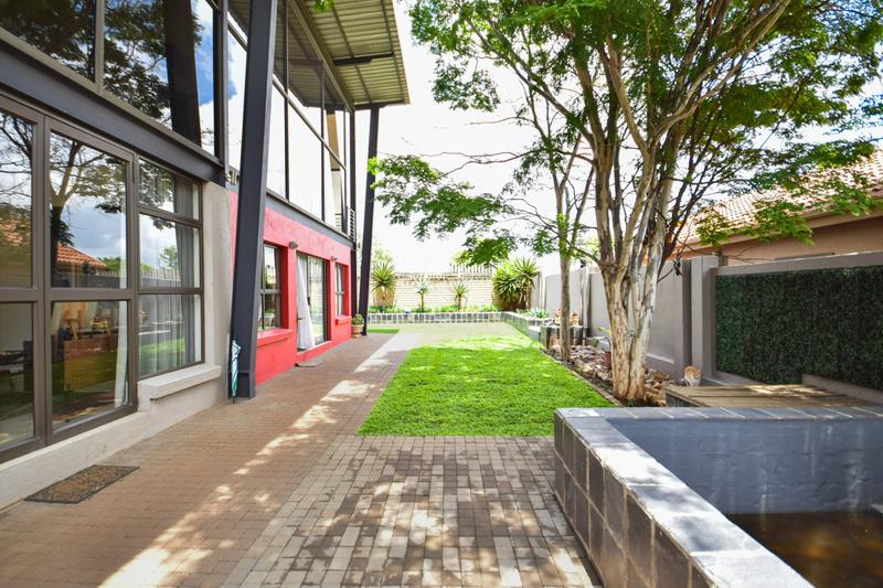 4 Bedroom Property for Sale in Midstream Estate Gauteng