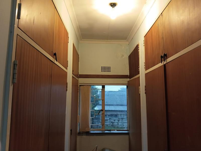 7 Bedroom Property for Sale in Fleurhof Gauteng