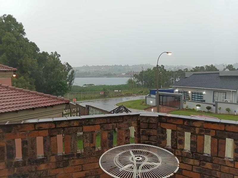 7 Bedroom Property for Sale in Fleurhof Gauteng