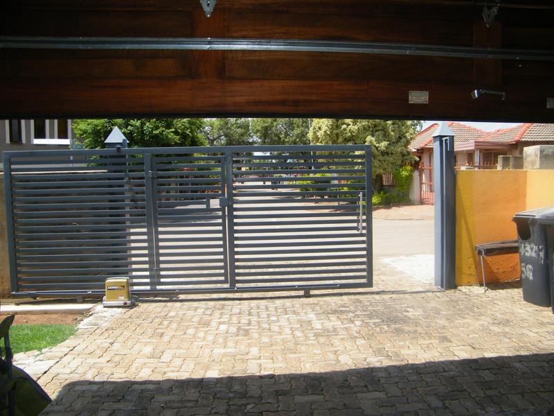 3 Bedroom Property for Sale in The Orchards Gauteng