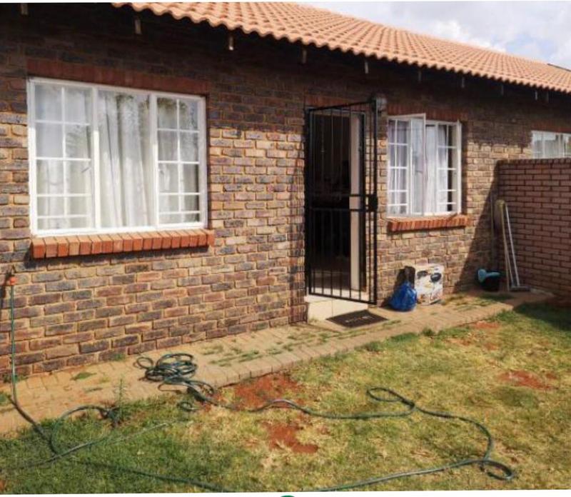 2 Bedroom Property for Sale in The Orchards Gauteng