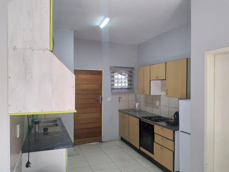 To Let 2 Bedroom Property for Rent in Milpark Gauteng