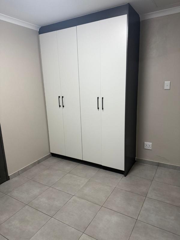 To Let 1 Bedroom Property for Rent in Noordwyk Gauteng