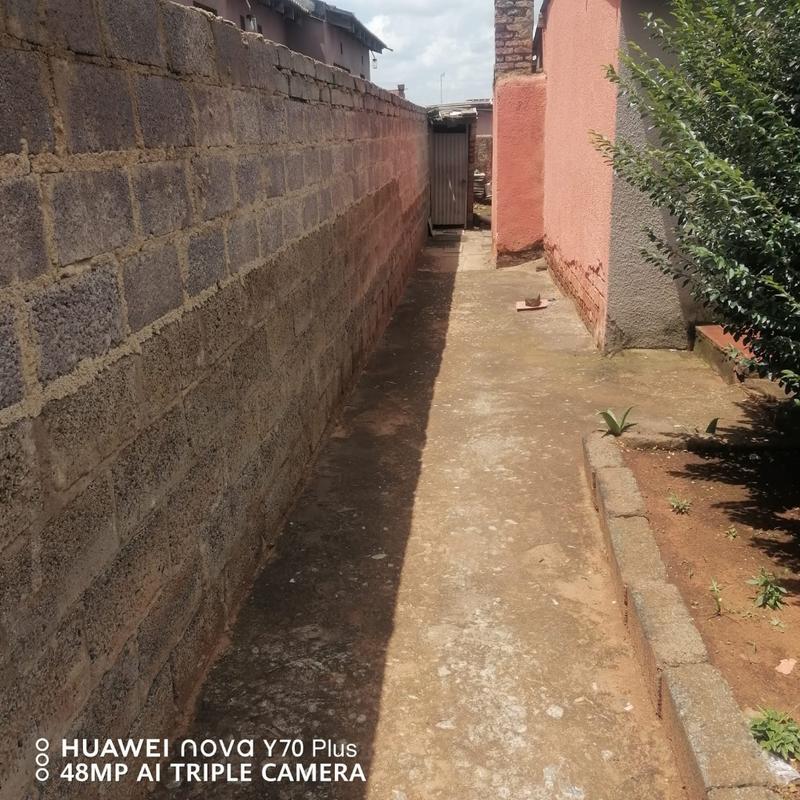 4 Bedroom Property for Sale in Tembisa Central Gauteng