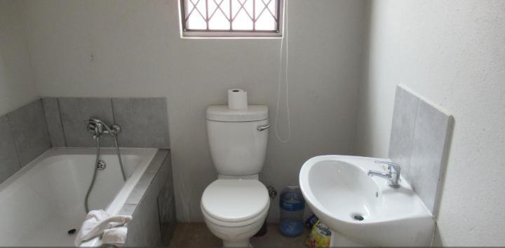 3 Bedroom Property for Sale in Crystal Park Gauteng