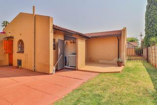3 Bedroom Property for Sale in Dawn Park Gauteng