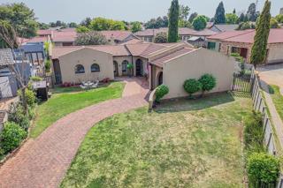 3 Bedroom Property for Sale in Dawn Park Gauteng
