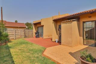 3 Bedroom Property for Sale in Dawn Park Gauteng