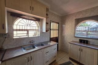 3 Bedroom Property for Sale in Dawn Park Gauteng