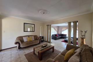 3 Bedroom Property for Sale in Dawn Park Gauteng
