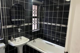3 Bedroom Property for Sale in Dawn Park Gauteng
