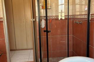 4 Bedroom Property for Sale in Dawn Park Gauteng