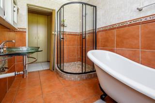 4 Bedroom Property for Sale in Dawn Park Gauteng