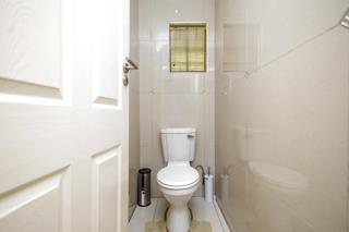 4 Bedroom Property for Sale in Dawn Park Gauteng