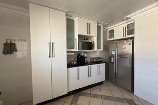 4 Bedroom Property for Sale in Dawn Park Gauteng