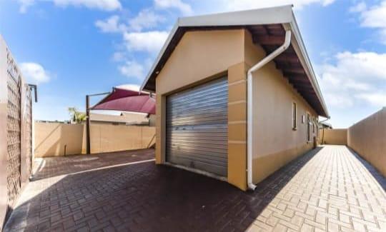 3 Bedroom Property for Sale in Salfin Gauteng
