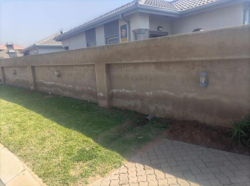 3 Bedroom Property for Sale in Salfin Gauteng