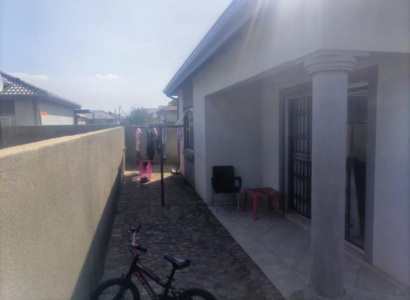 3 Bedroom Property for Sale in Salfin Gauteng