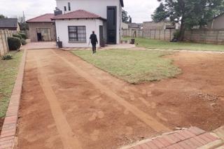 4 Bedroom Property for Sale in Leondale Gauteng