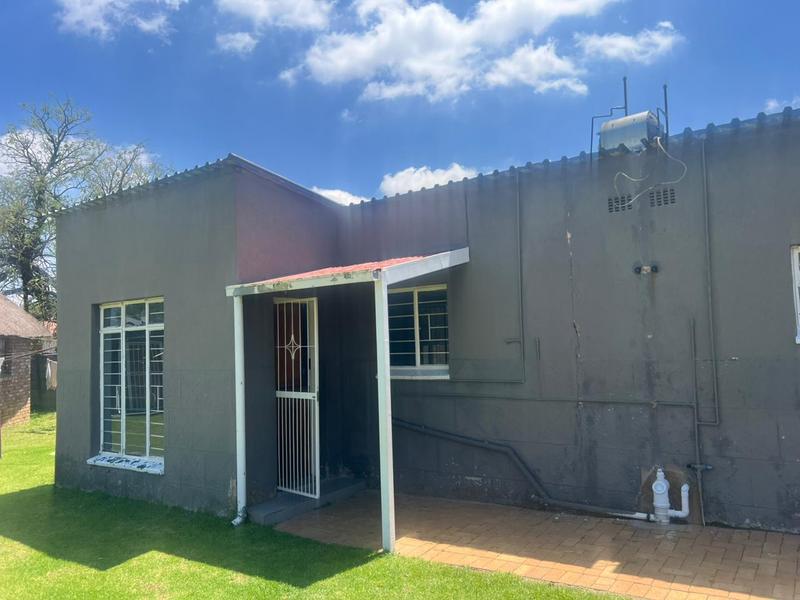 1 Bedroom Property for Sale in Kempton Park Gauteng