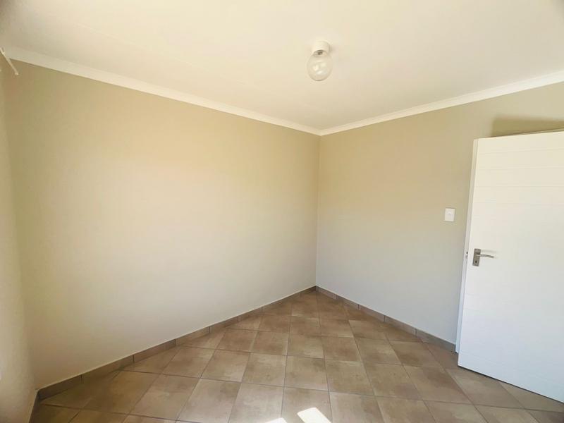 2 Bedroom Property for Sale in Crystal Park Gauteng
