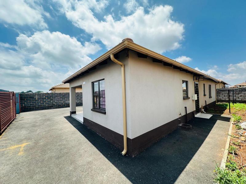 4 Bedroom Property for Sale in Dawn Park Gauteng