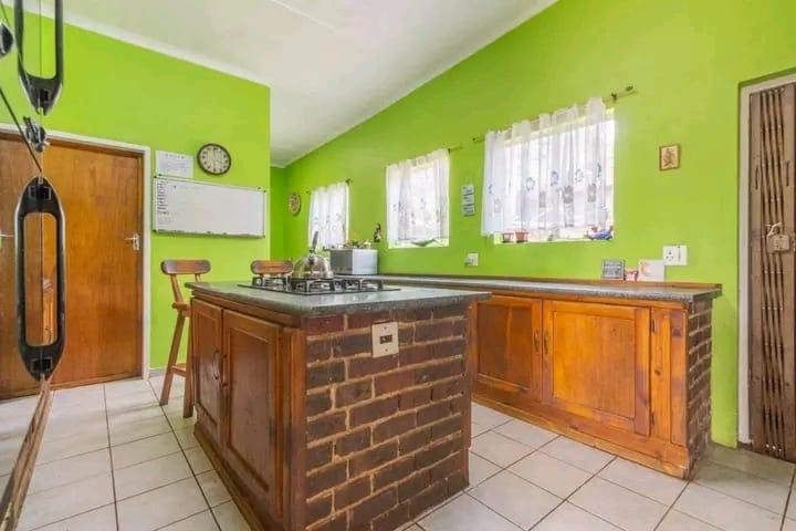 6 Bedroom Property for Sale in Kempton Park Gauteng