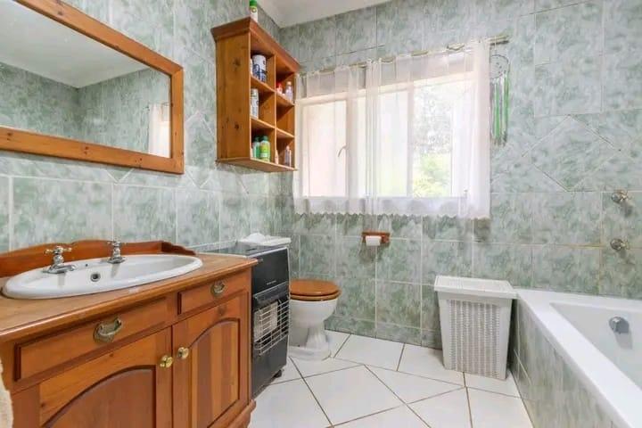 6 Bedroom Property for Sale in Kempton Park Gauteng