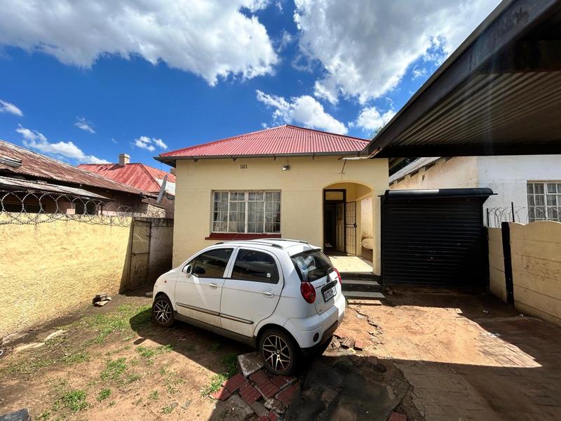 4 Bedroom Property for Sale in Geduld Gauteng