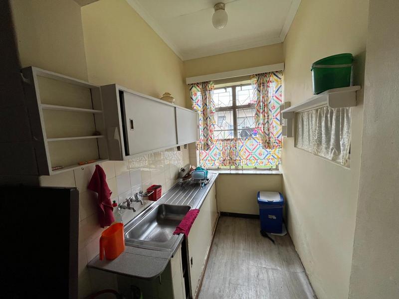 5 Bedroom Property for Sale in Orange Grove Gauteng