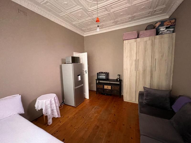 5 Bedroom Property for Sale in Orange Grove Gauteng