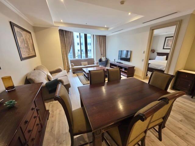 To Let 1 Bedroom Property for Rent in Sandton Central Gauteng