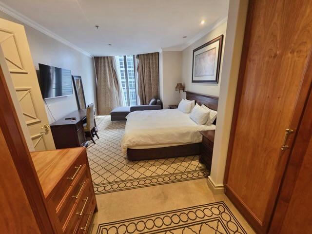 To Let 1 Bedroom Property for Rent in Sandton Central Gauteng