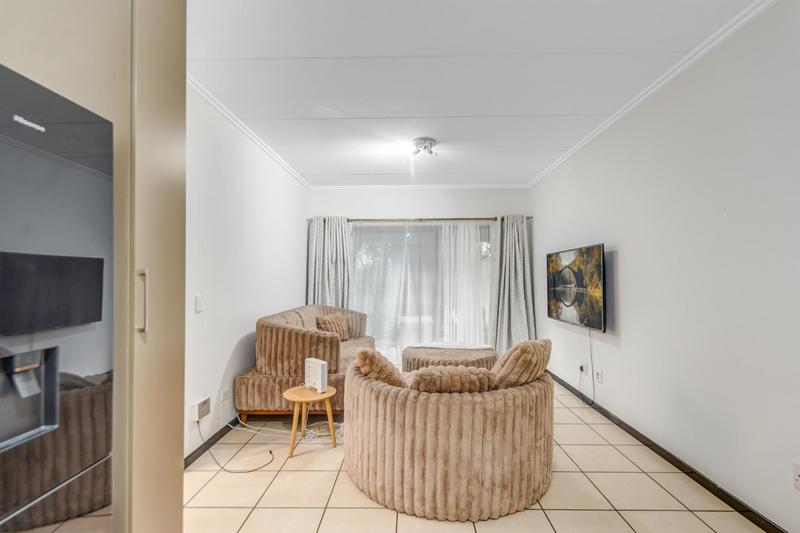 1 Bedroom Property for Sale in Bryanston Gauteng