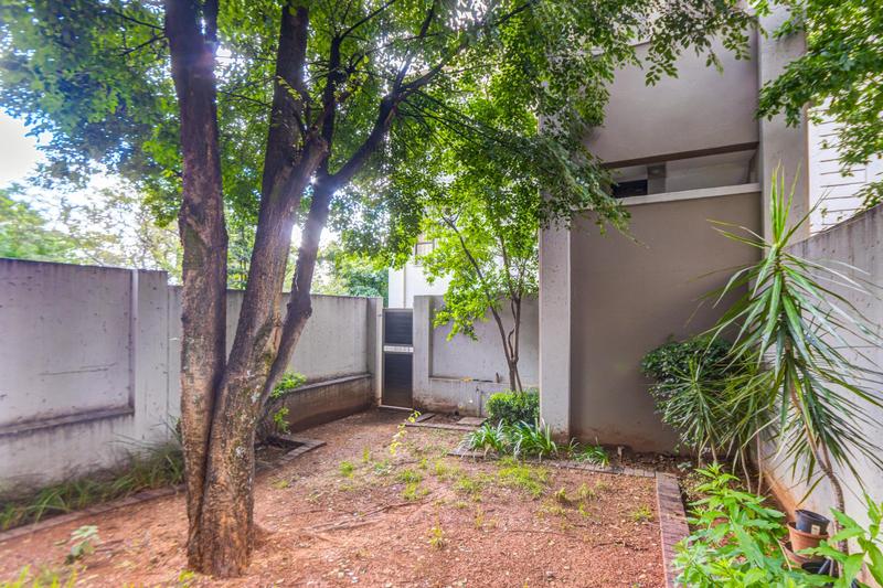 1 Bedroom Property for Sale in Bryanston Gauteng